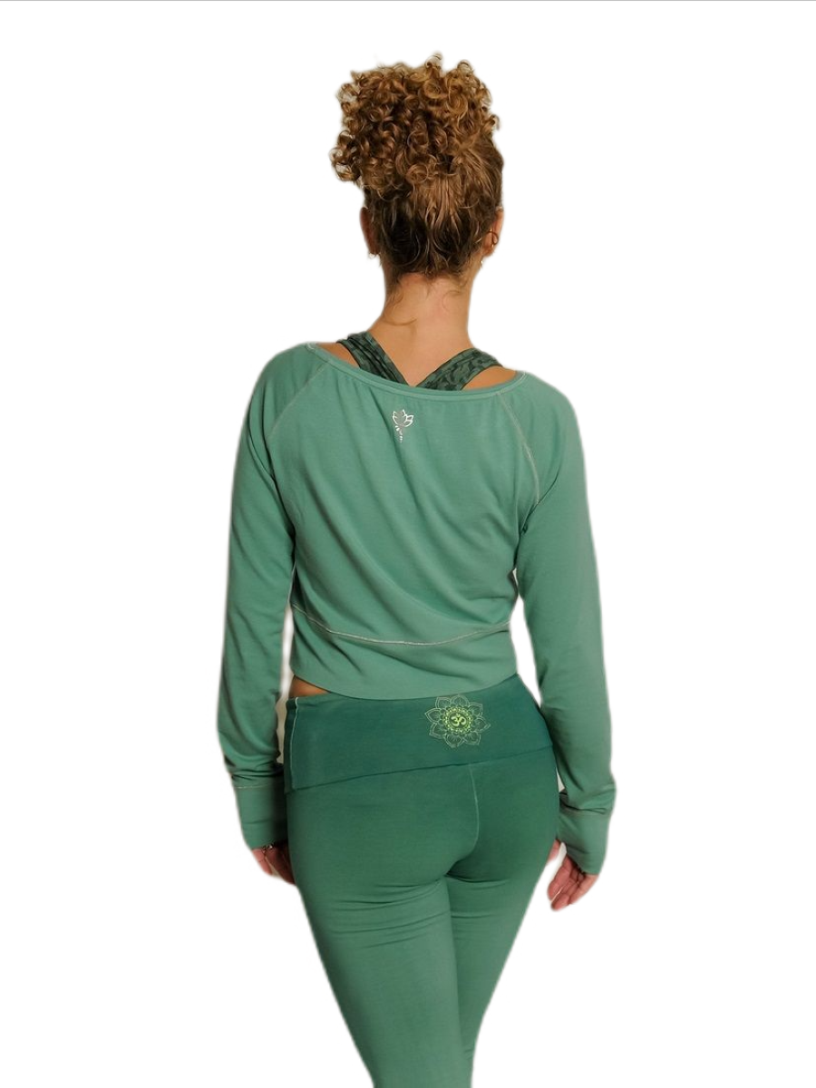Long sleeve bamboo green