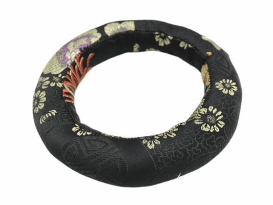 Cushion for singing bowls