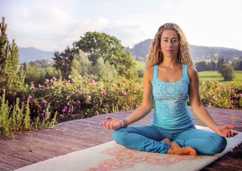 Yoga mat made of new wool Mandala 85x198cm